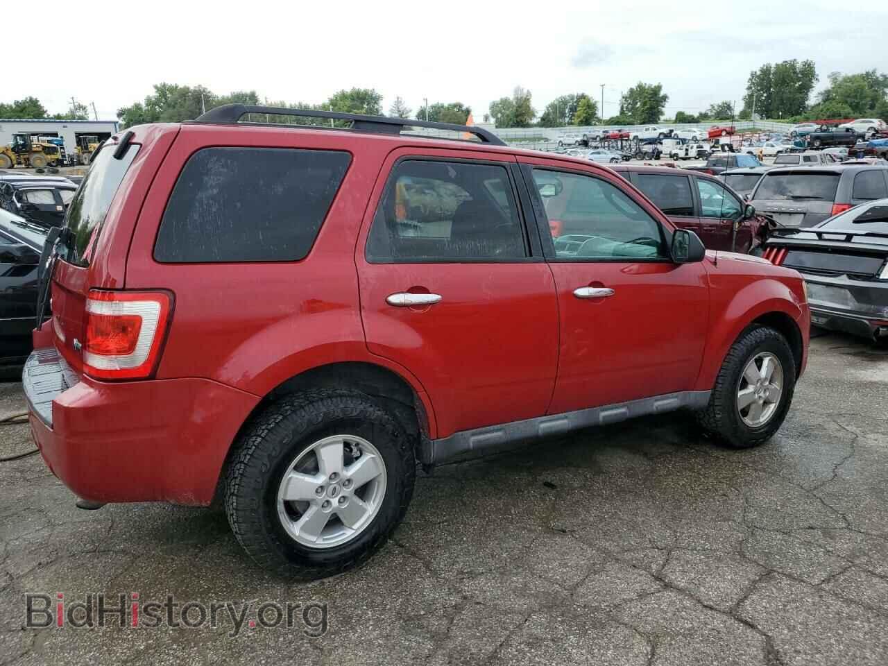 2011 FORD ESCAPE - VIN: 1FMCU0DG0BKA75356 - Фото 3