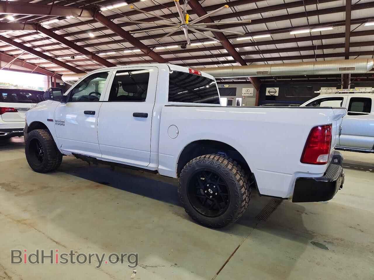 2016 RAM 1500 - VIN: 1C6RR7KM1GS360180 - Фото 2
