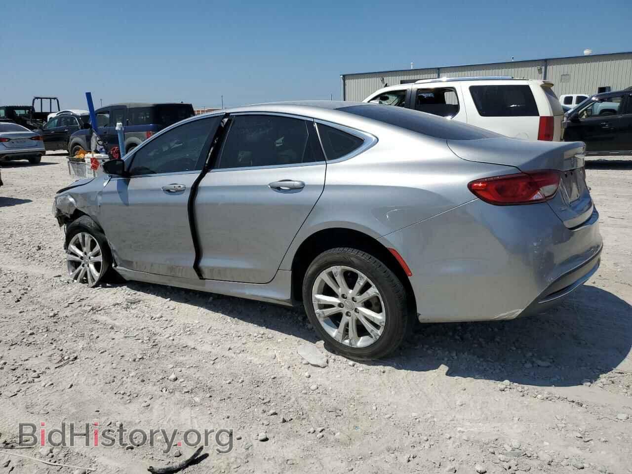 2016 CHRYSLER 200 - VIN: 1C3CCCABXGN159762 - Фото 2