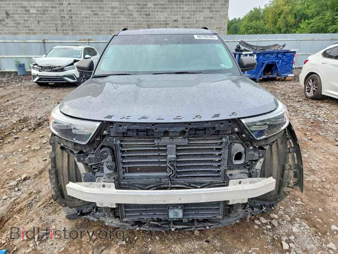 2024 Ford EXPLORER (VIN 1FMSK8DH0RGA50432) — photo 5 of 13