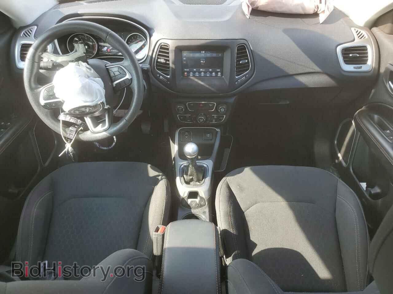 2019 JEEP COMPASS - VIN: 3C4NJCAB1KT615151 - Фото 8