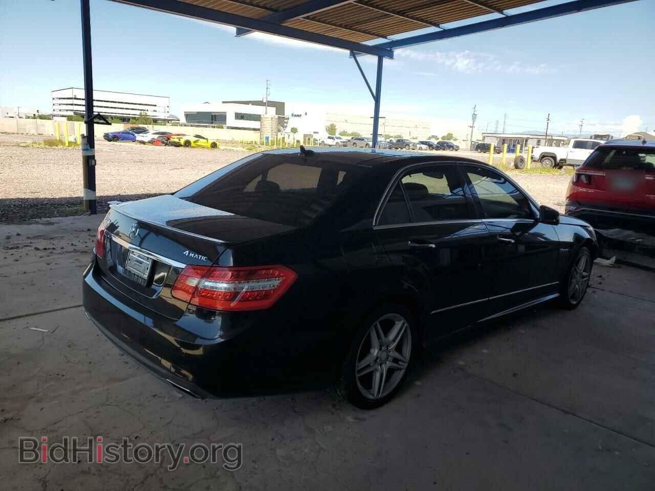 2012 MERCEDES-BENZ E-CLASS - VIN: WDDHF9BB7CA550563 - Фото 3