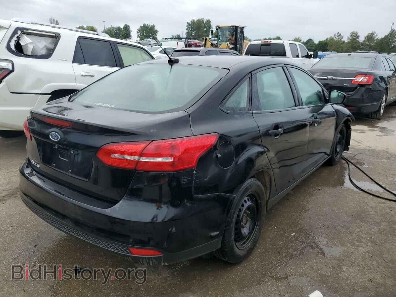 2017 FORD FOCUS - VIN: 1FADP3E22HL302396 - Photo 3