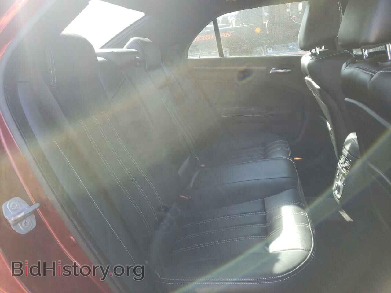 2014 CHRYSLER 300 - VIN: 2C3CCABG9EH221835 - Фото 6