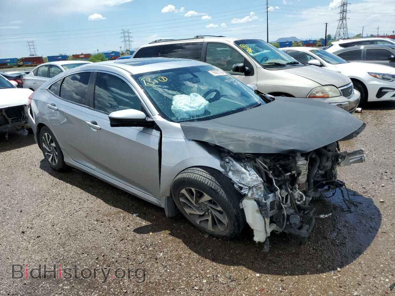 2016 HONDA CIVIC - VIN: 19XFC2F73GE083040 - Photo 4