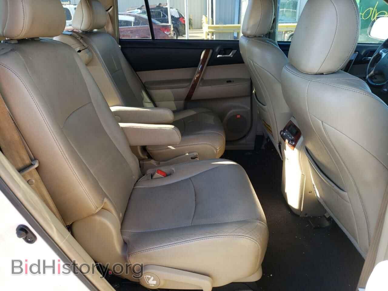 2013 TOYOTA HIGHLANDER - VIN: 5TDYK3EH8DS121617 - Фото 6