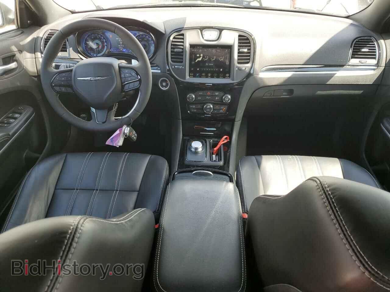 2023 CHRYSLER 300 - VIN: 2C3CCABG4PH637147 - Фото 8