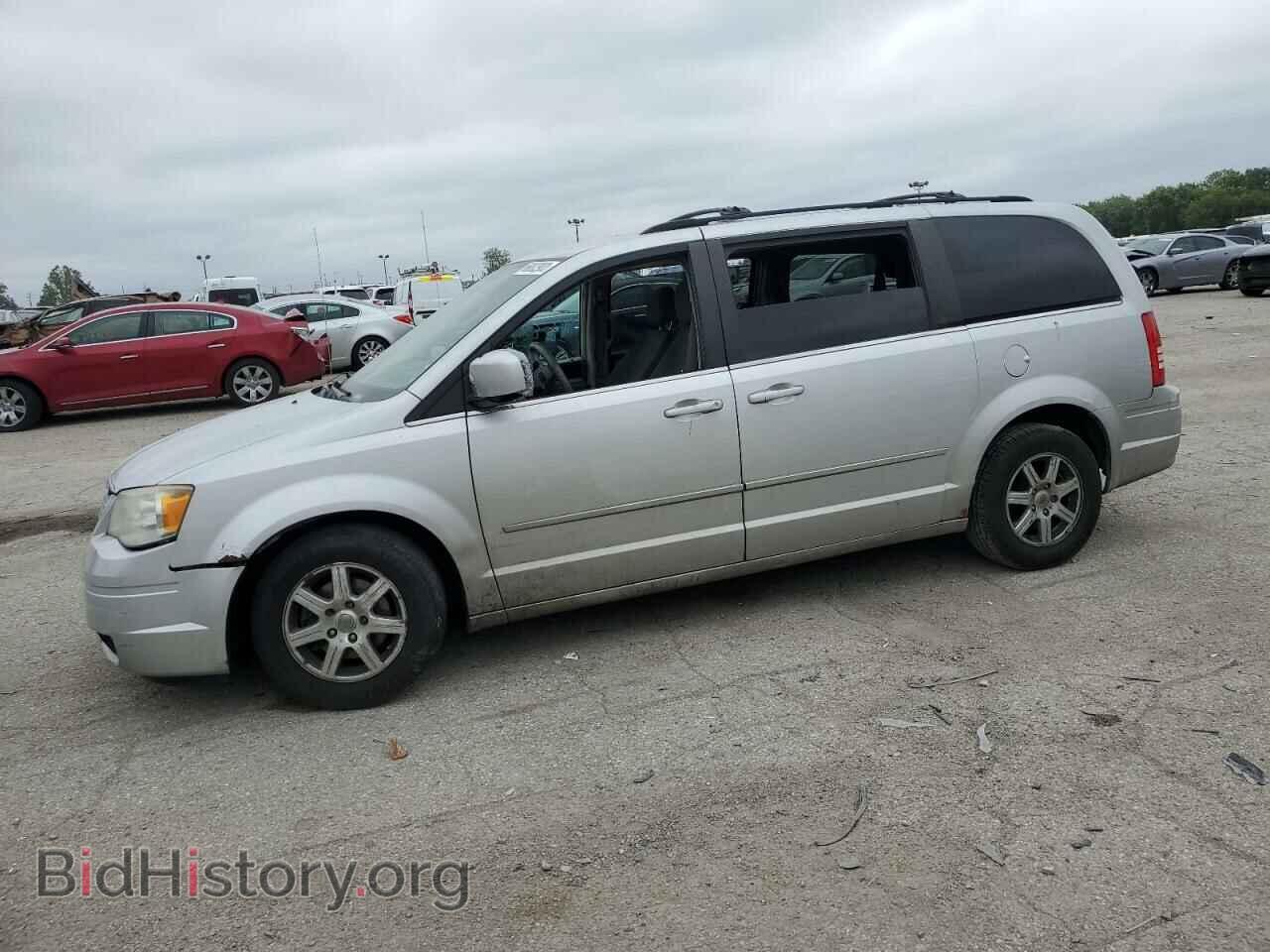 Photo 2A4RR5D13AR440826 - CHRYSLER MINIVAN 2010