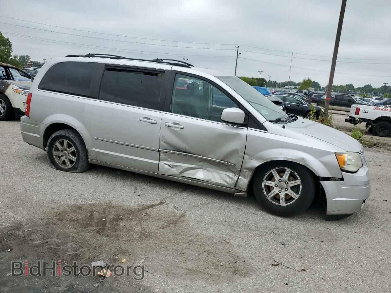2010 CHRYSLER MINIVAN - VIN: 2A4RR5D13AR440826 - Фото 4