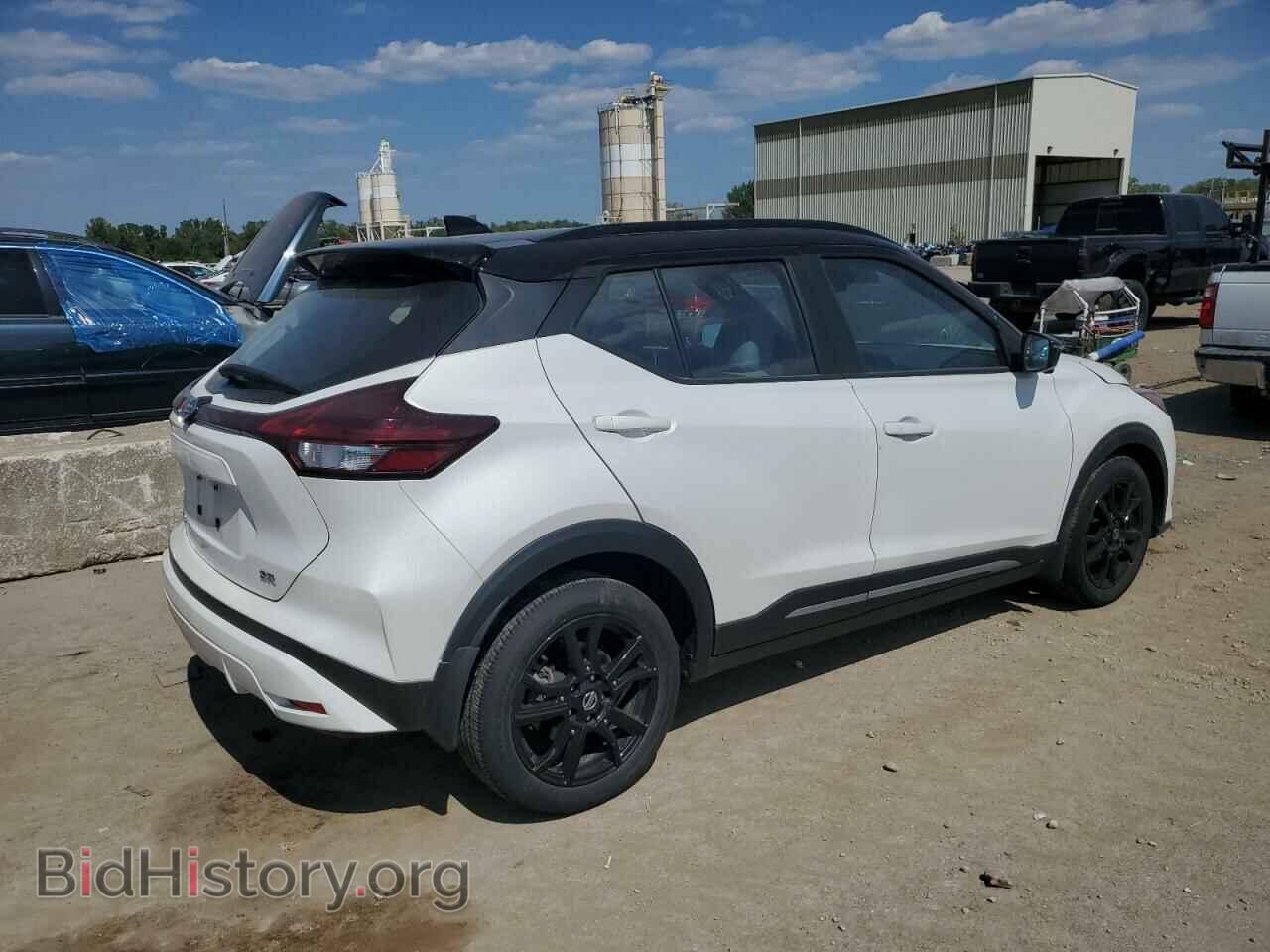 2021 NISSAN KICKS - VIN: 3N1CP5DVXML565993 - Фото 3