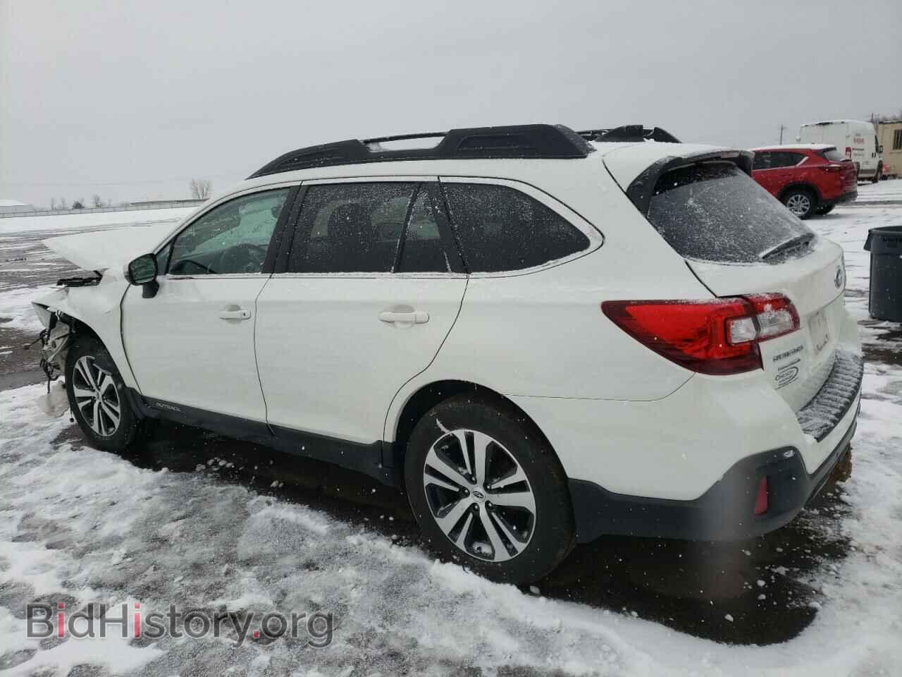 2018 SUBARU OUTBACK - VIN: 4S4BSANC3J3311767 - Фото 2