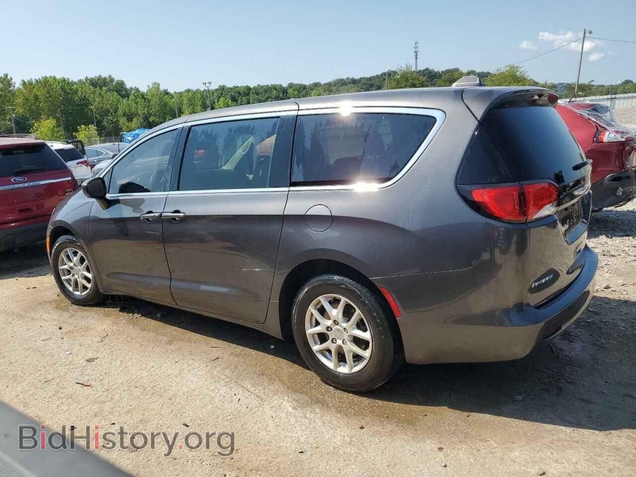 2017 CHRYSLER PACIFICA - VIN: 2C4RC1DG4HR735352 - Photo 2