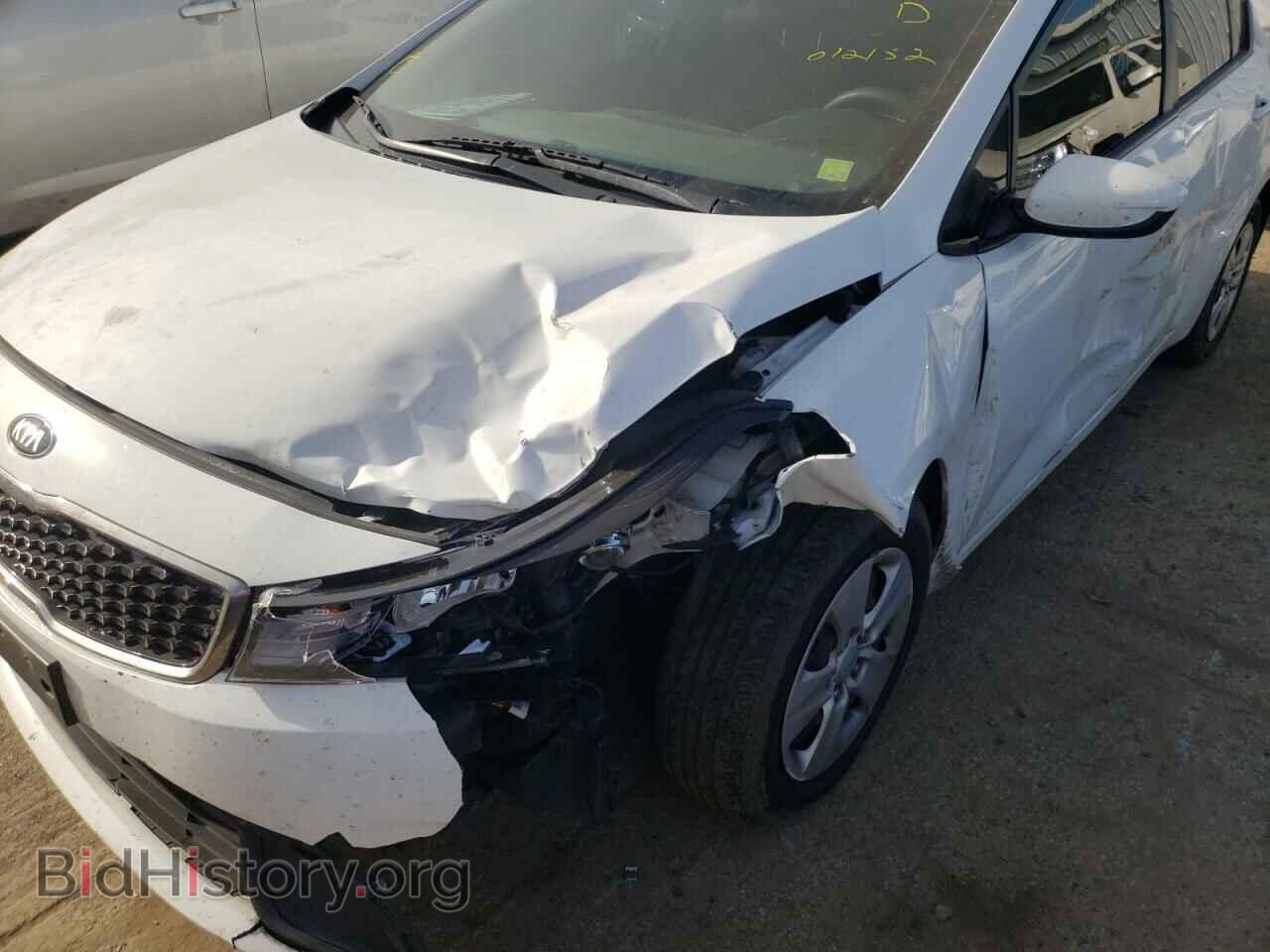 2017 KIA FORTE - VIN: 3KPFK4A71HE012152 - Фото 9
