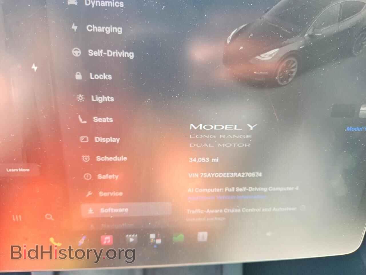 2024 TESLA MODEL Y - VIN: 7SAYGDEE3RA270574 - Фото 9