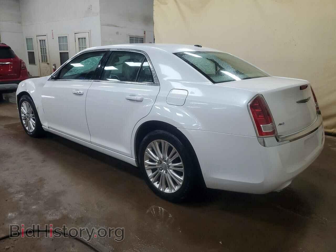 2013 CHRYSLER 300 - VIN: 2C3CCARG5DH691574 - Photo 2