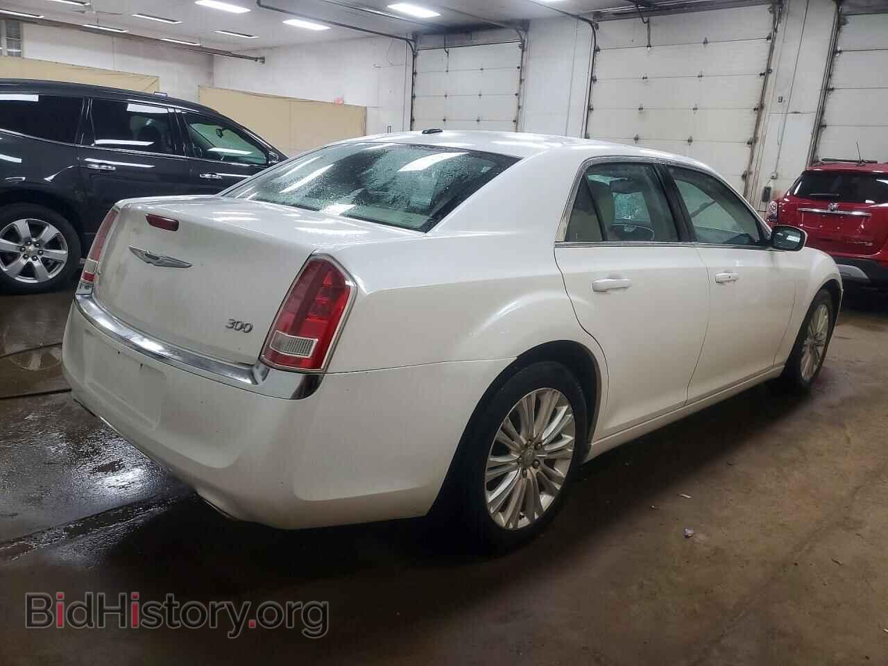 2013 CHRYSLER 300 - VIN: 2C3CCARG5DH691574 - Photo 3