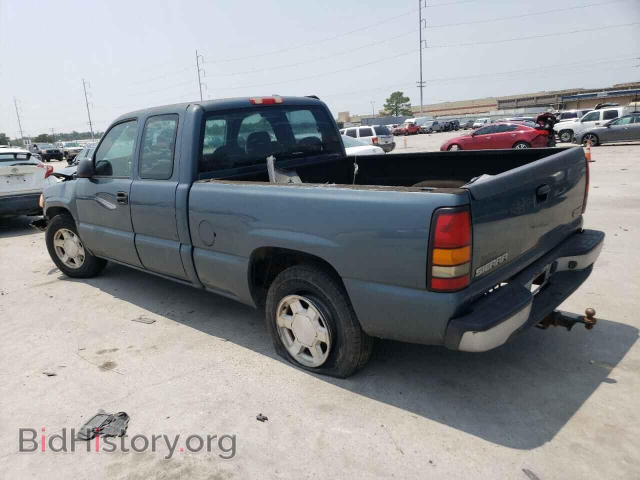 2006 GMC SIERRA - VIN: 1GTEC19VX6Z215228 - Фото 2