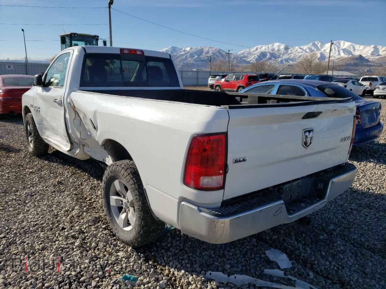 2016 RAM 1500 - VIN: 3C6JR7ET8GG265719 - Фото 3