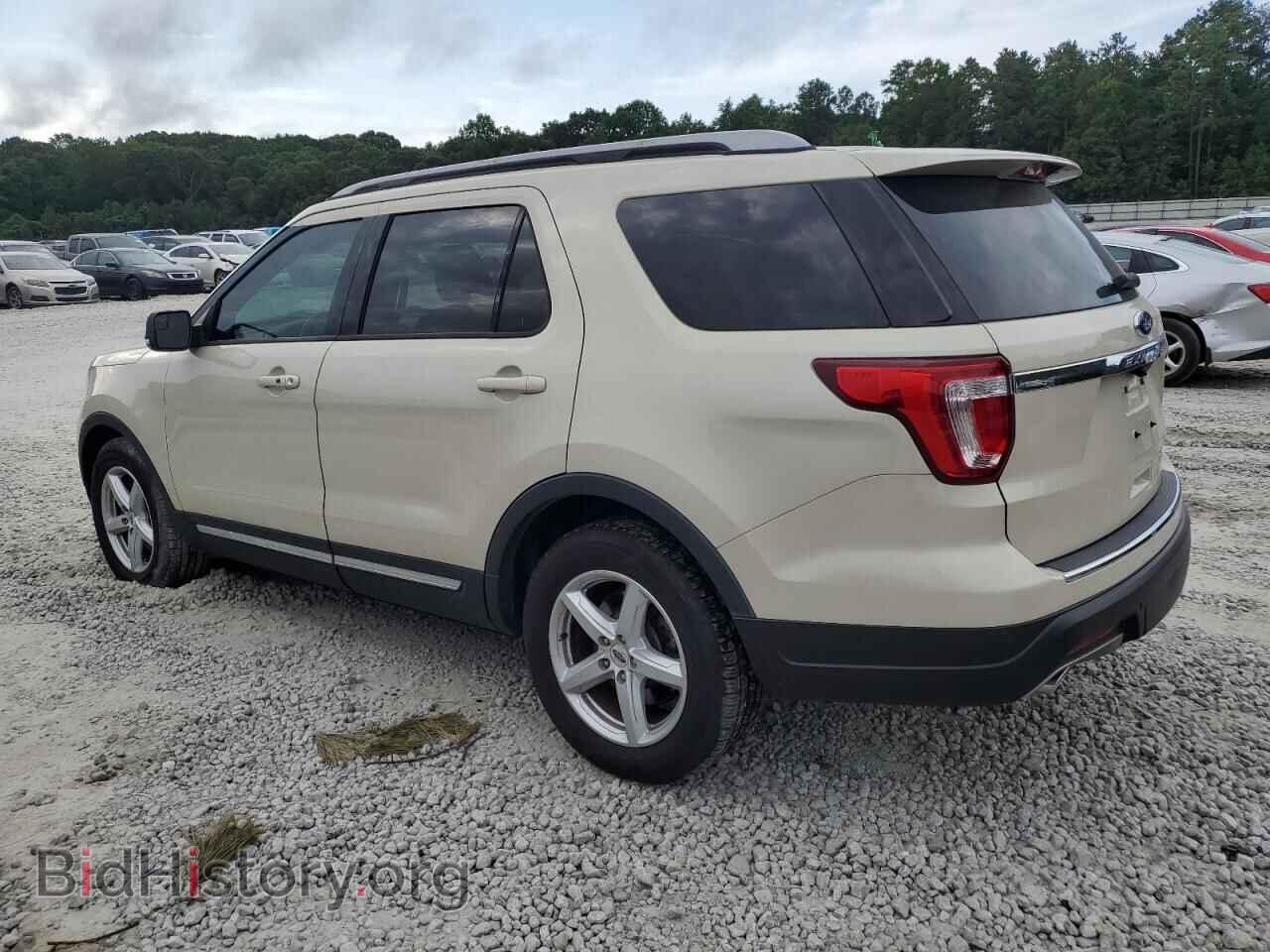 2018 FORD EXPLORER - VIN: 1FM5K7D8XJGB25987 - Photo 2