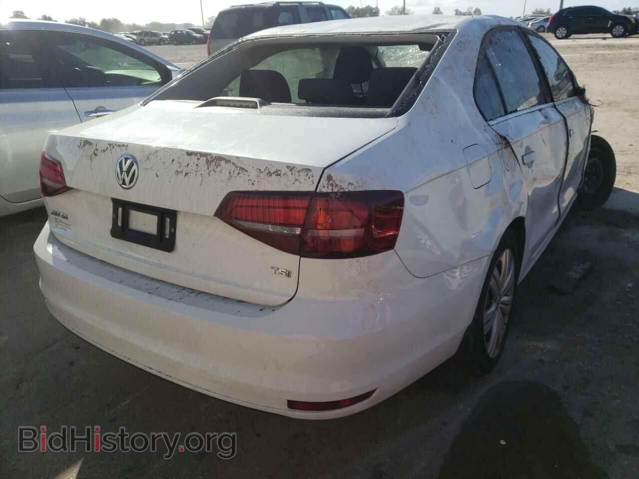 2017 VOLKSWAGEN JETTA - VIN: 3VW2B7AJ9HM368945 - Фото 4
