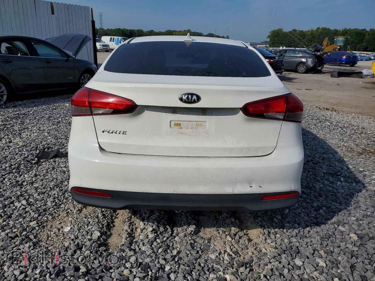 2017 KIA FORTE - VIN: 3KPFK4A78HE034097 - Фото 6