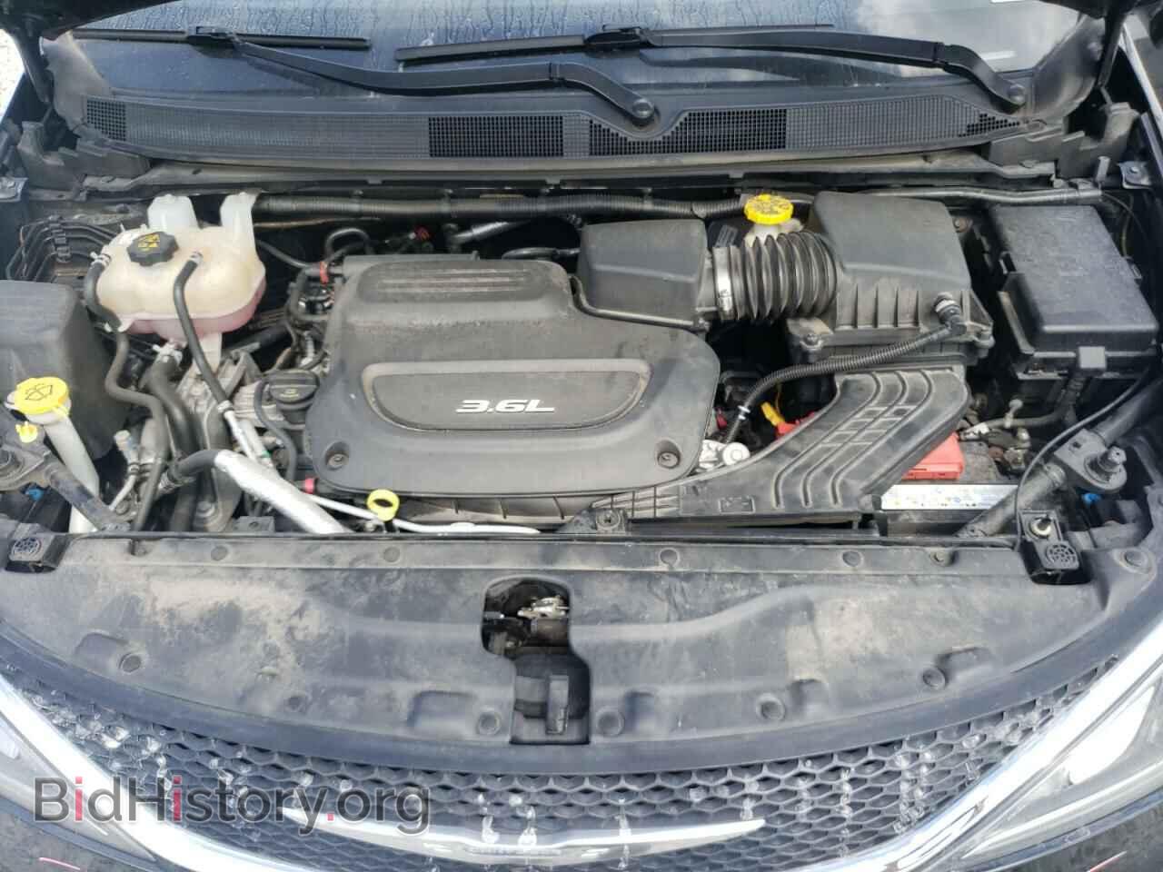 2017 CHRYSLER PACIFICA - VIN: 2C4RC1EG2HR831916 - Photo 11