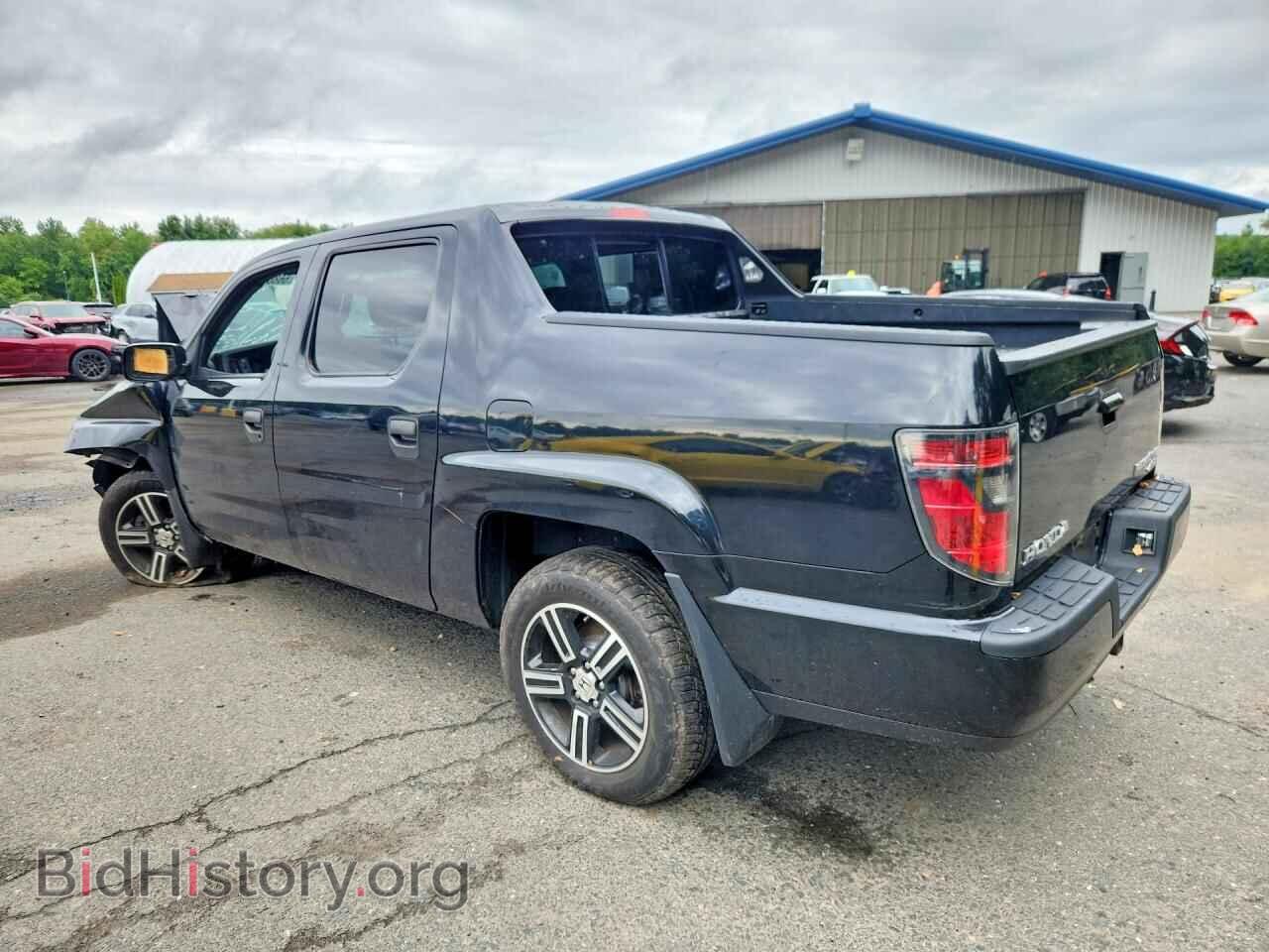 2013 HONDA RIDGELINE - VIN: 5FPYK1F73DB006574 - Фото 2