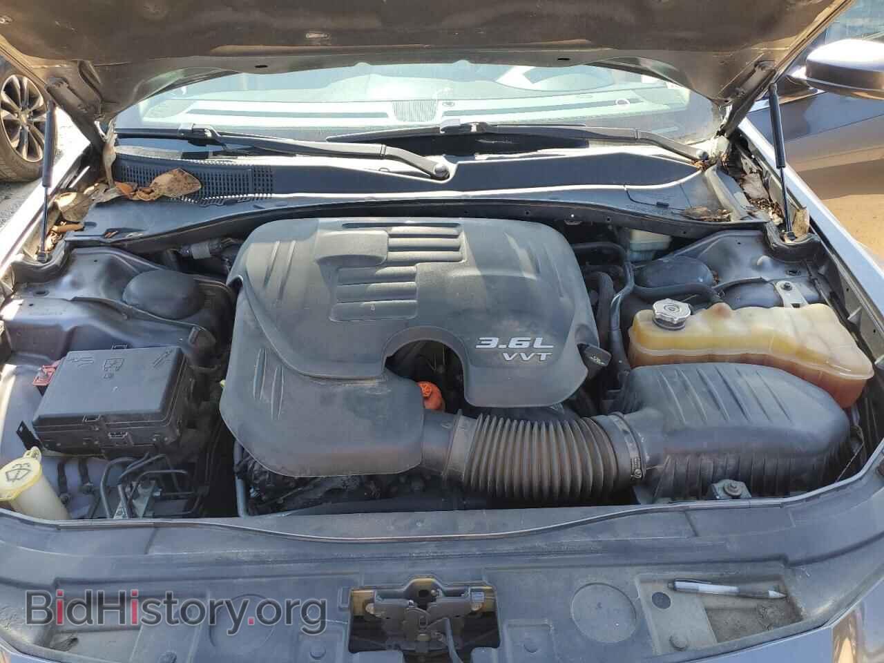 2014 CHRYSLER 300 - VIN: 2C3CCAAG4EH127623 - Фото 11