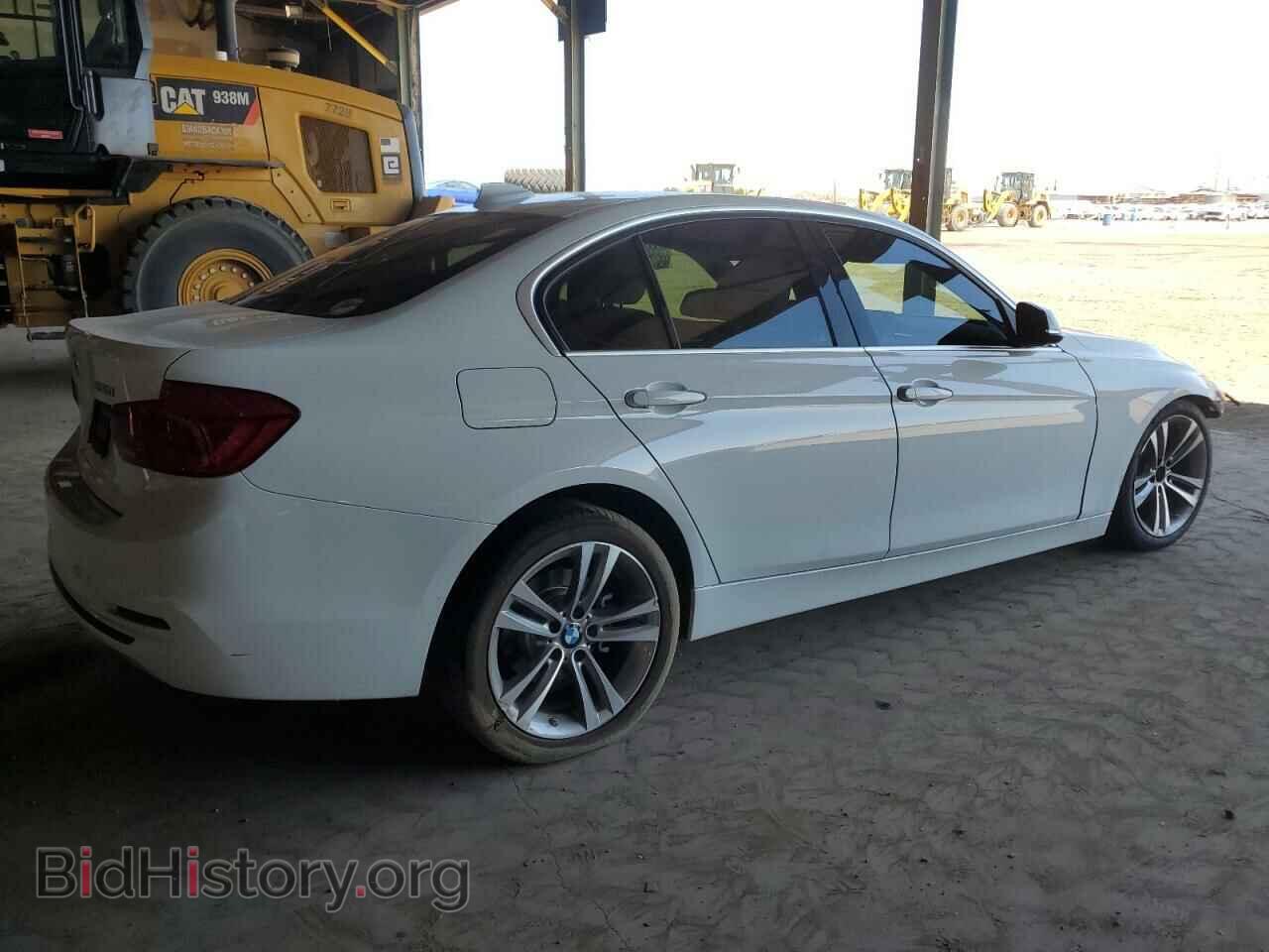 2018 BMW 3 SERIES - VIN: WBA8B9C59JEE82657 - Фото 3