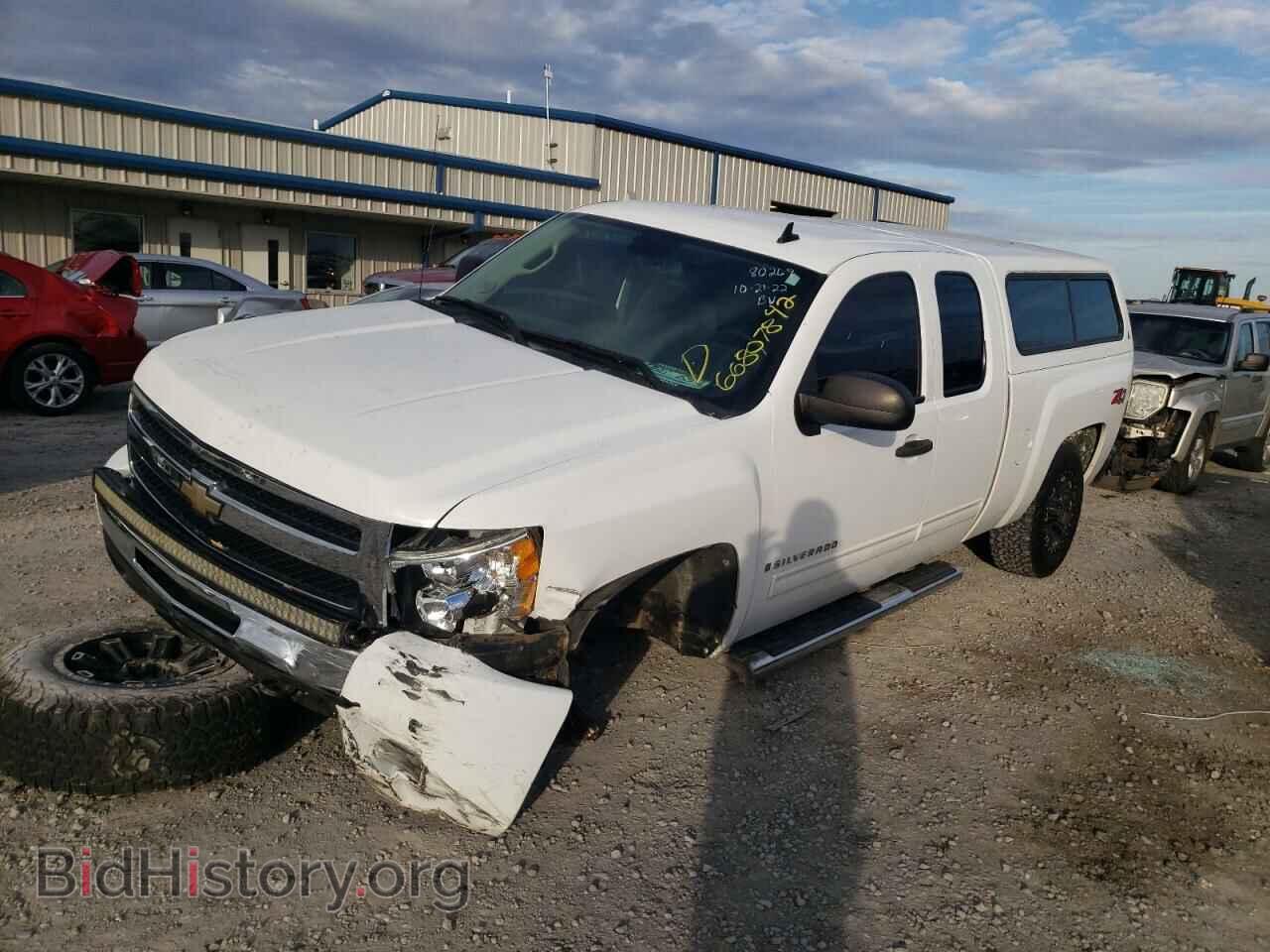 2009 CHEVROLET SILVERADO - VIN: 1GCEK29089Z252585 - Фото 2