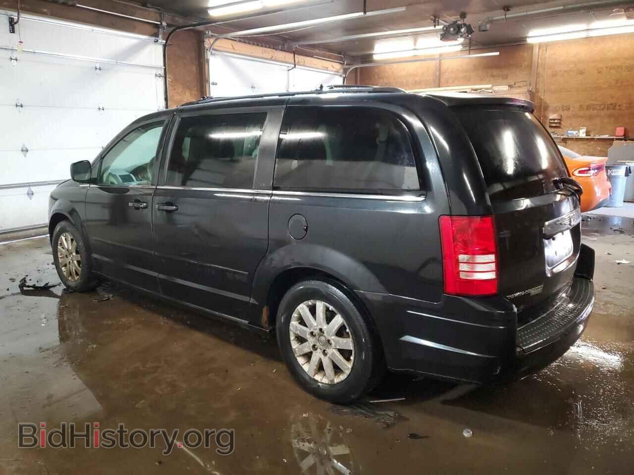 2008 CHRYSLER MINIVAN - VIN: 2A8HR54P58R817312 - Фото 2