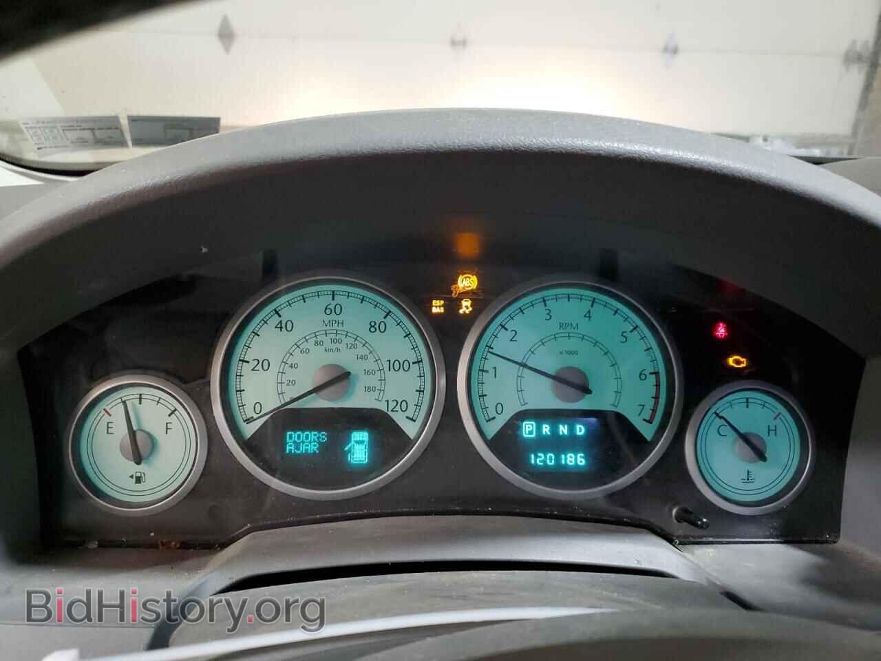 2008 CHRYSLER MINIVAN - VIN: 2A8HR54P58R817312 - Фото 9