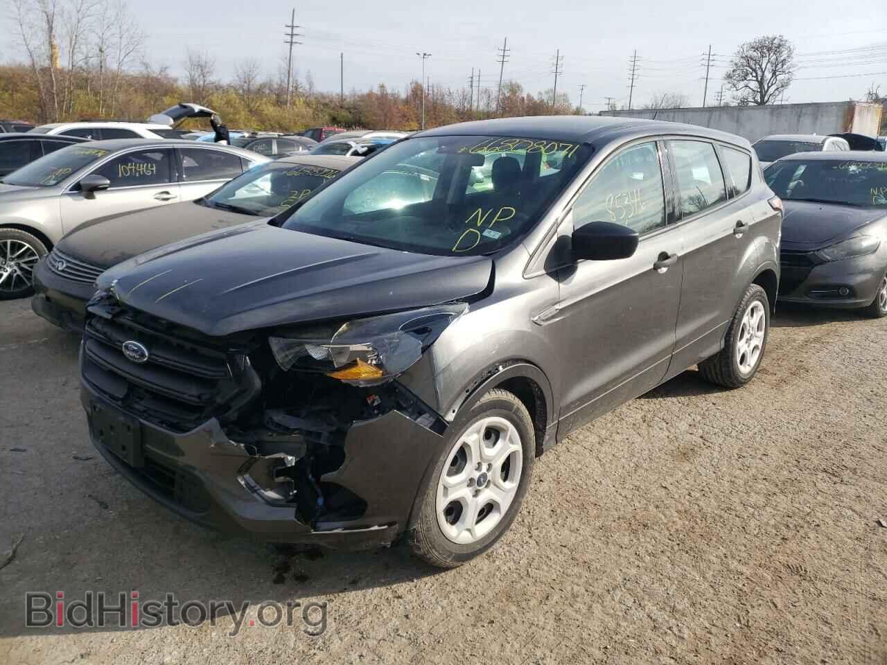 2018 FORD ESCAPE - VIN: 1FMCU0F72JUB81338 - Фото 2
