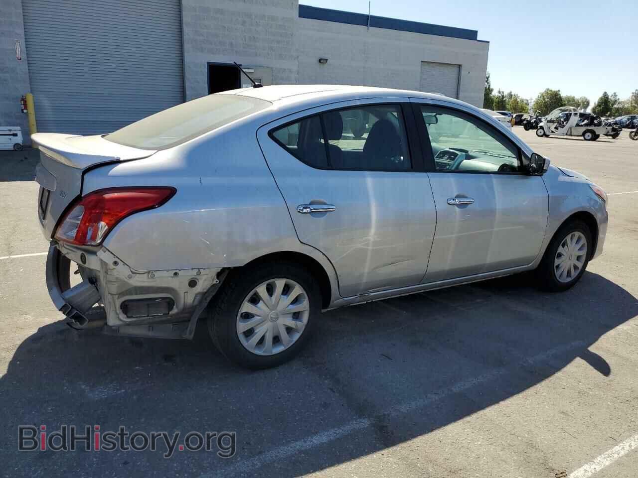 2017 NISSAN VERSA - VIN: 3N1CN7AP1HK451111 - Фото 3