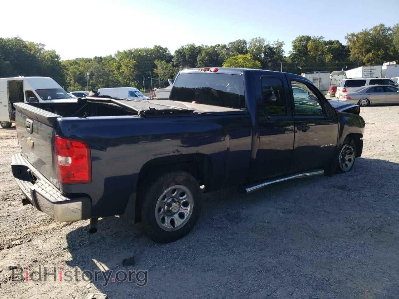 2011 CHEVROLET ALL Models - VIN: 1GCRCREA2BZ209906 - Фото 3