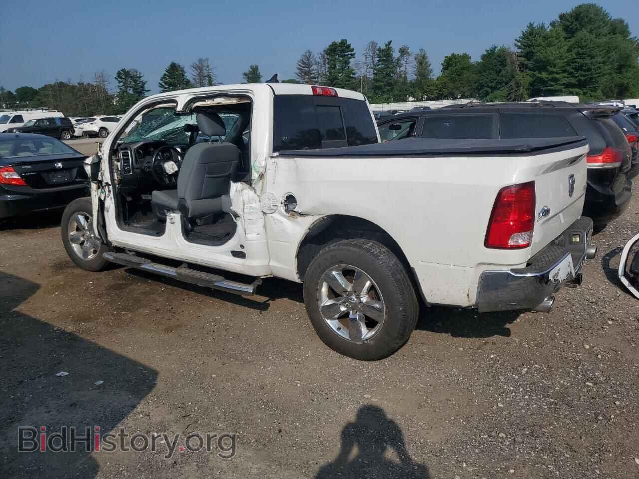2019 RAM 1500 - VIN: 1C6RR7LT3KS554692 - Фото 2