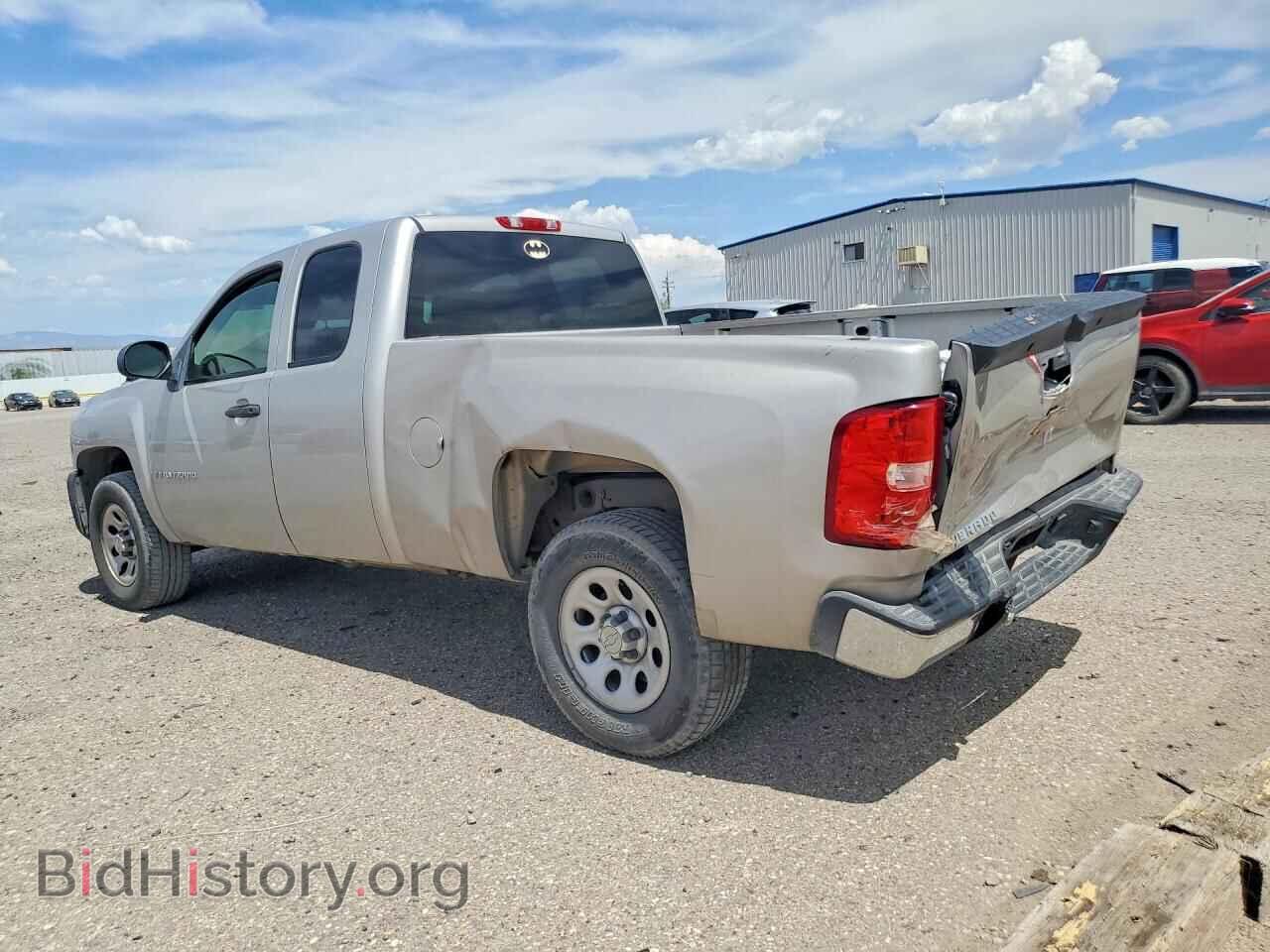2007 CHEVROLET SILVERADO - VIN: 2GCEC19C071582521 - Photo 2