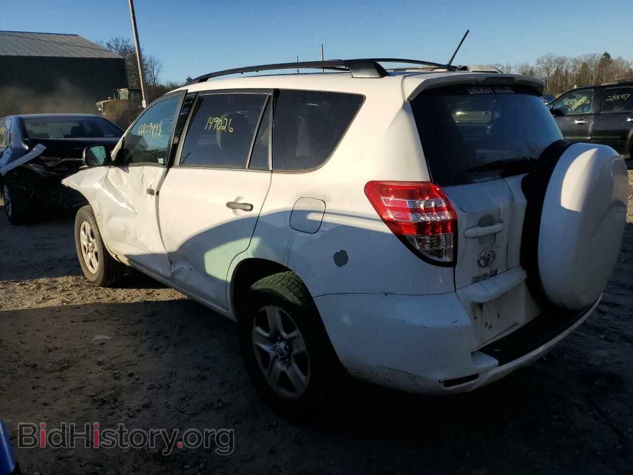 2011 TOYOTA RAV4 - VIN: 2T3BF4DV8BW151722 - Фото 3