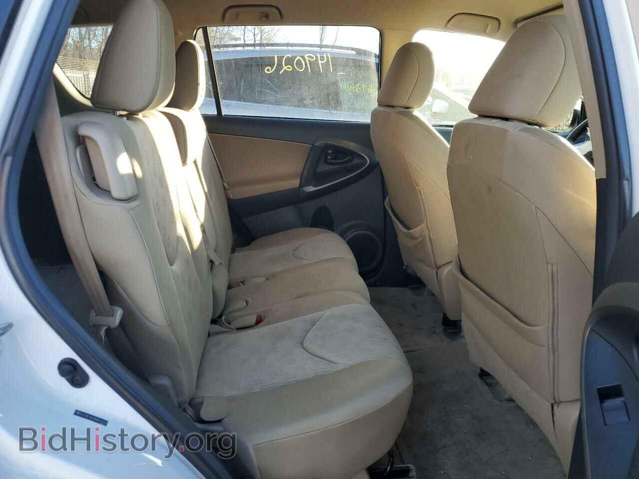 2011 TOYOTA RAV4 - VIN: 2T3BF4DV8BW151722 - Фото 6
