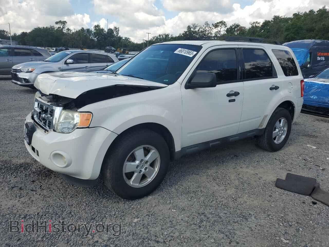 Фотография 1FMCU0DG7CKC30521 - FORD ESCAPE 2012