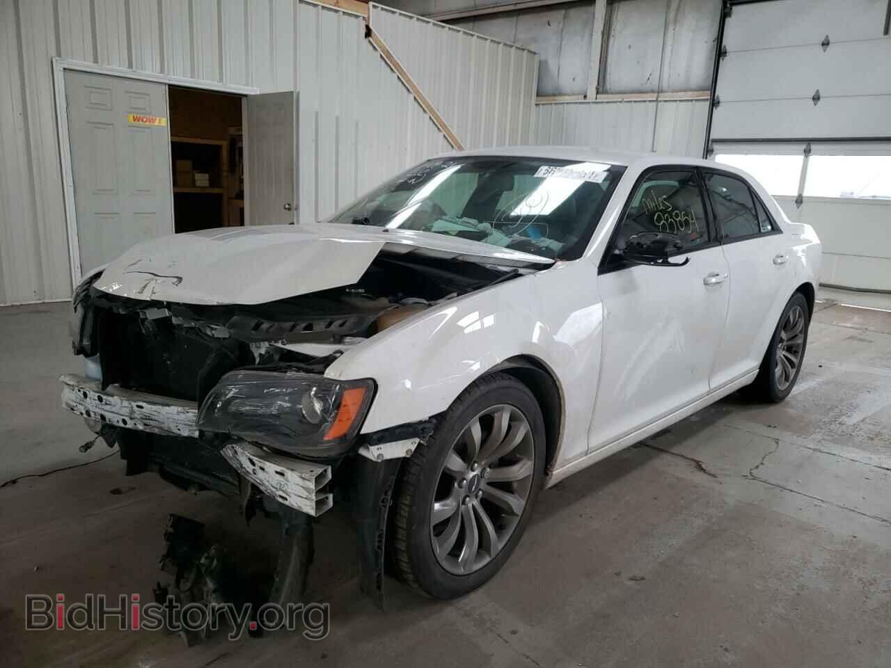 2014 CHRYSLER 300 - VIN: 2C3CCABG4EH344250 - Фото 2