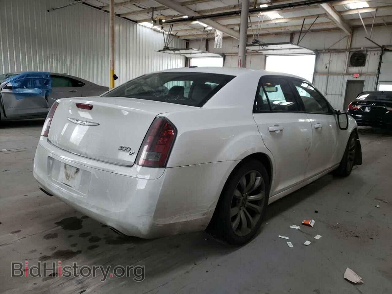 2014 CHRYSLER 300 - VIN: 2C3CCABG4EH344250 - Фото 4