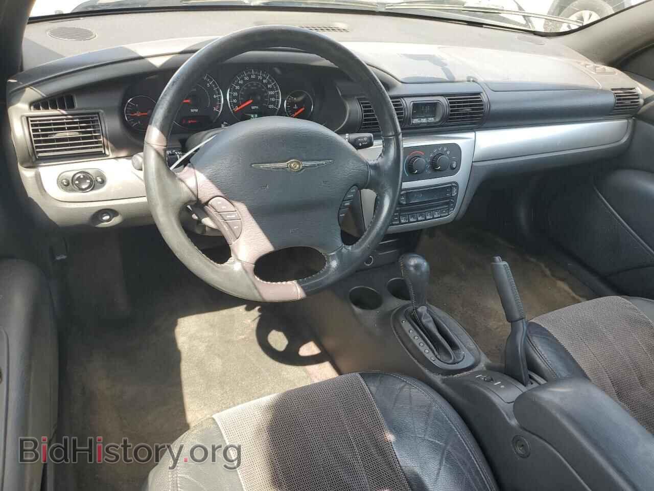 2005 CHRYSLER SEBRING - VIN: 1C3EL55R75N574823 - Фото 8