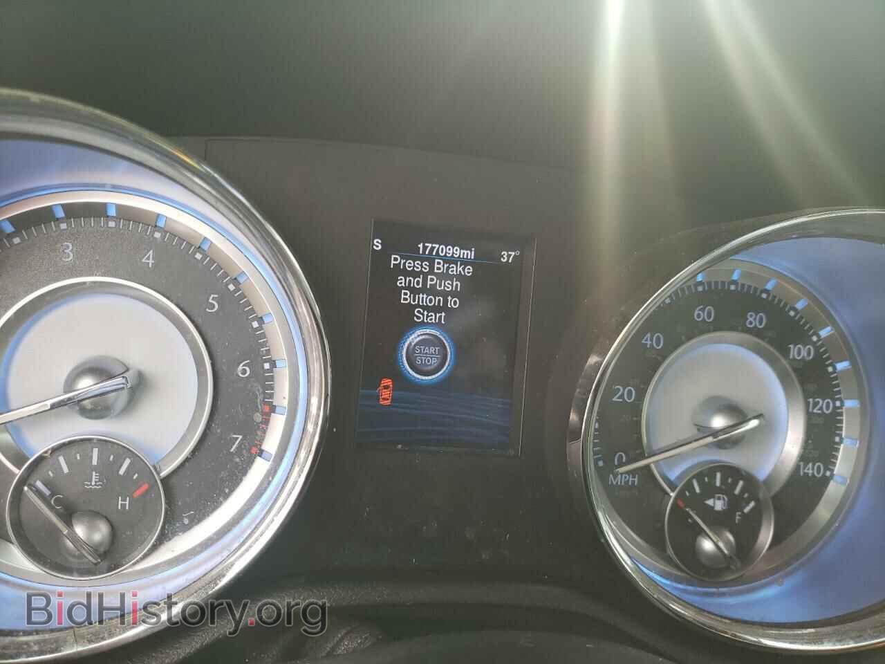 2014 CHRYSLER 300 - VIN: 2C3CCAAGXEH199880 - Фото 8