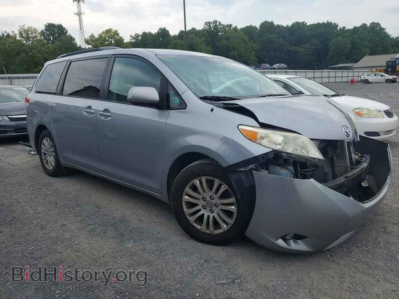 2011 TOYOTA SIENNA - VIN: 5TDYK3DC4BS172776 - Фото 4