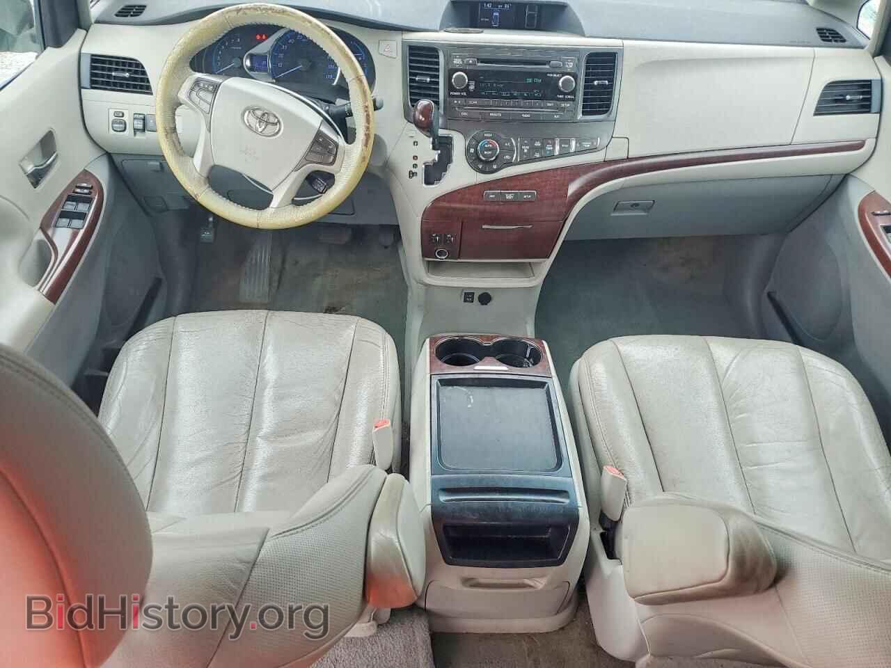 2011 TOYOTA SIENNA - VIN: 5TDYK3DC4BS172776 - Фото 8