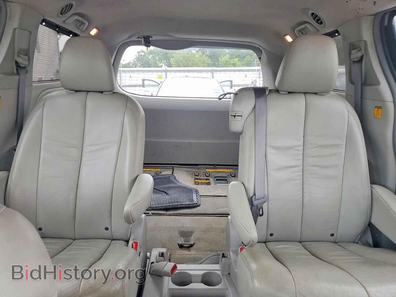 2011 TOYOTA SIENNA - VIN: 5TDYK3DC4BS172776 - Фото 10