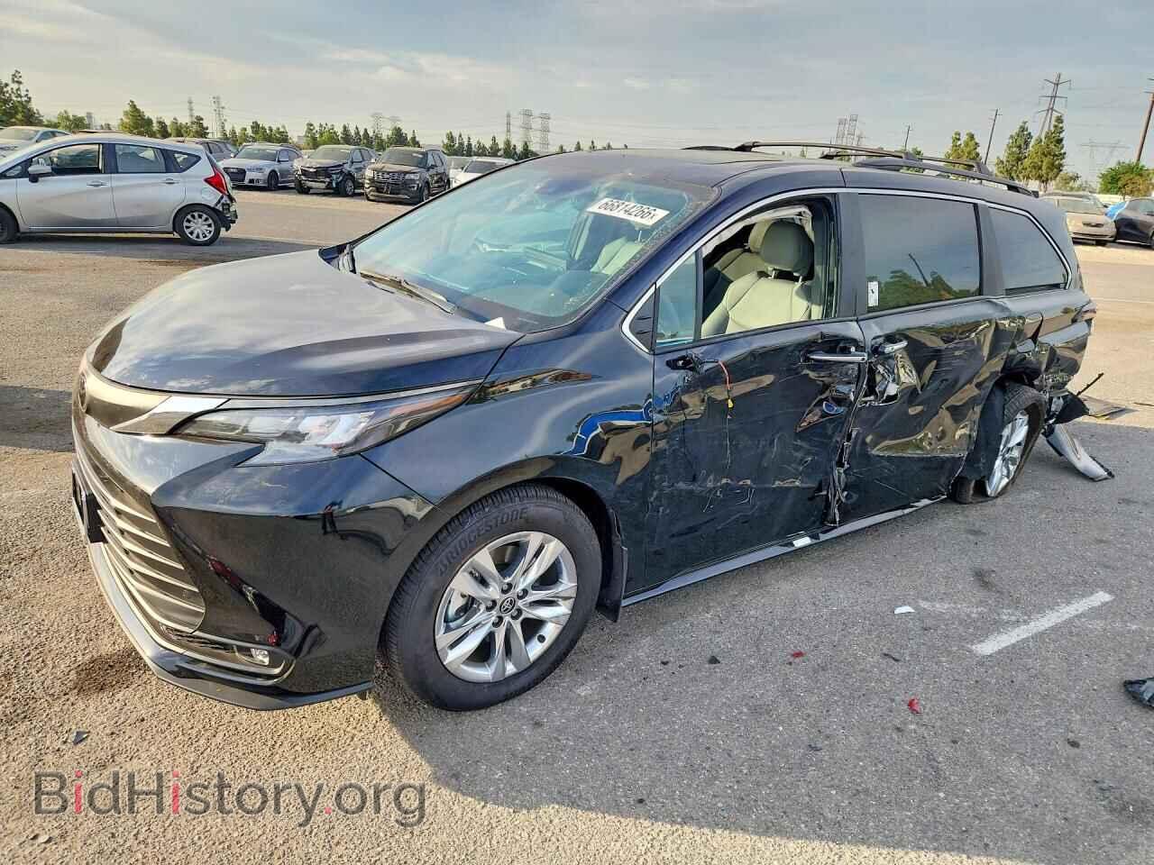 Photo 5TDYRKEC6TS333120 - TOYOTA SIENNA 2026