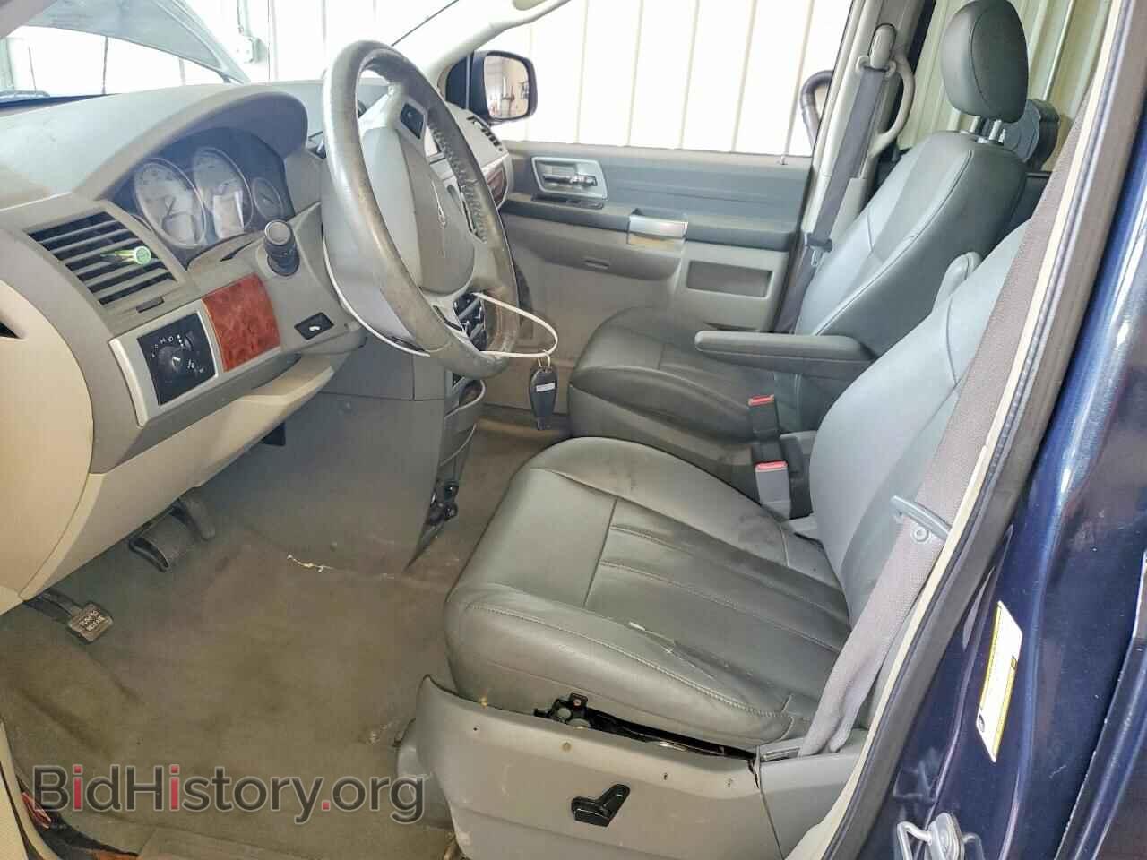 2008 CHRYSLER MINIVAN - VIN: 2A8HR54P18R842790 - Фото 7