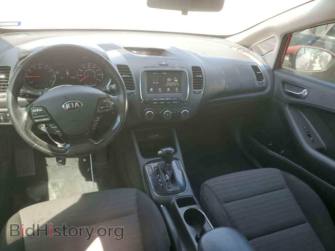 2017 KIA FORTE - VIN: 3KPFL4A78HE043234 - Фото 8